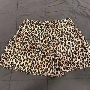 TODAY ONLY. 2 FOR $6 ON ITEMS LISTED FOR $4!!!! FREE GIFT!